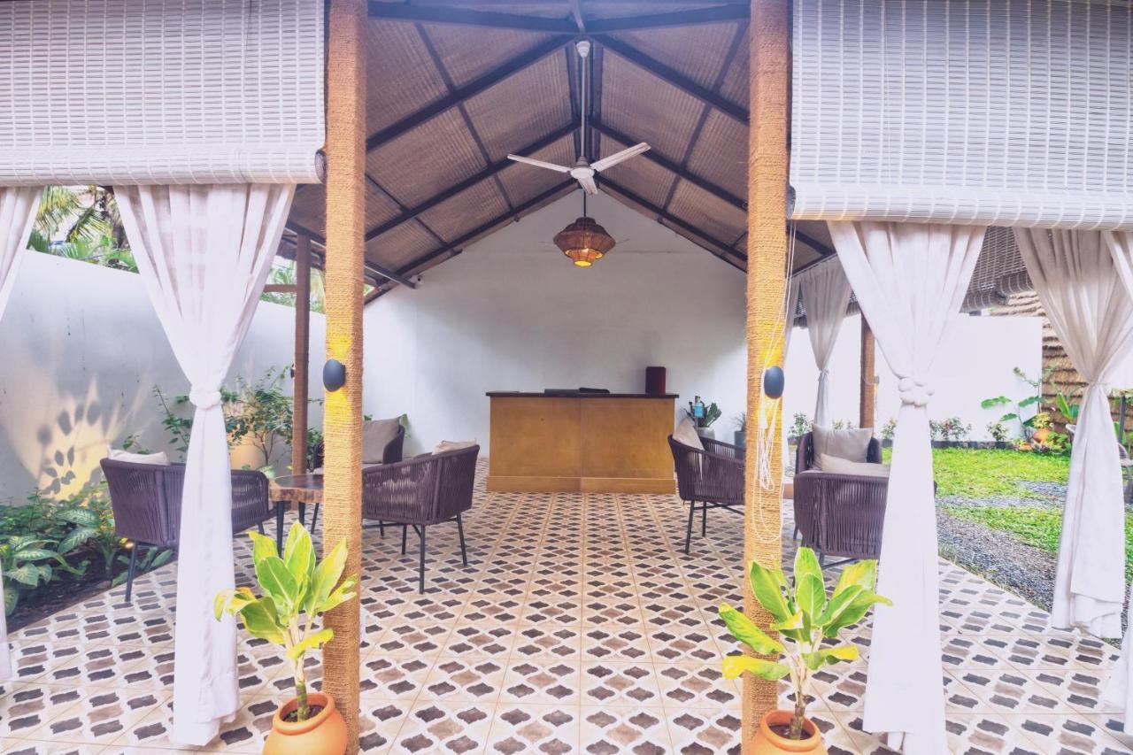 Pause By The Sea Hotel Morjim Luaran gambar